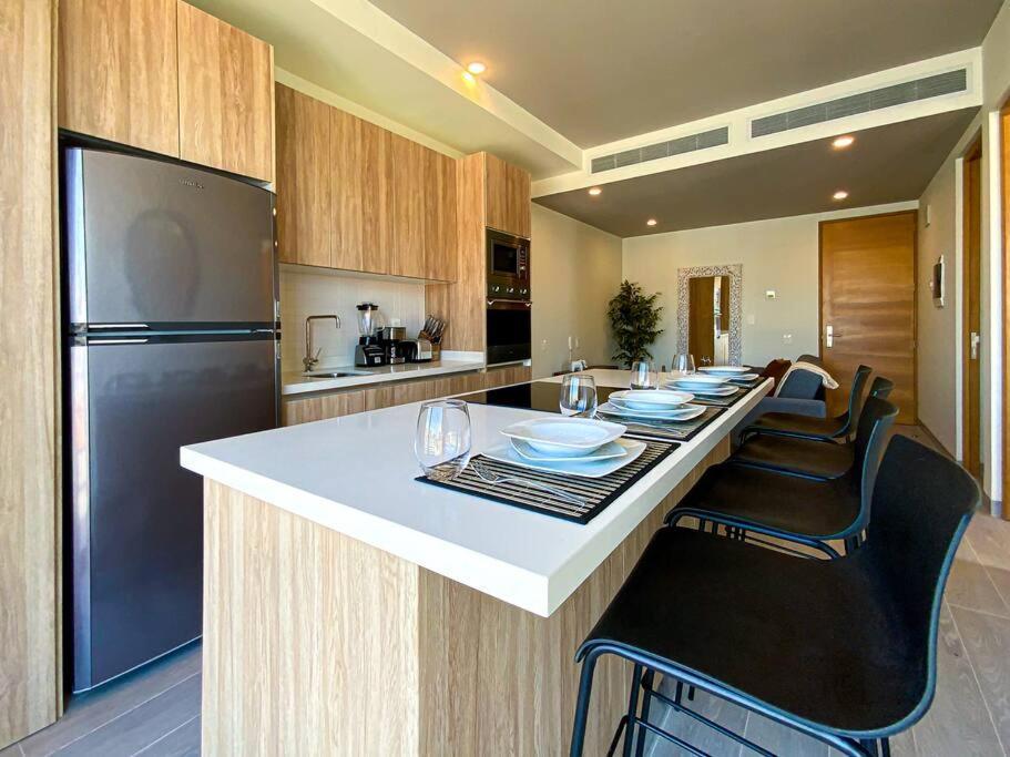 Beautiful + Luxury + Ocean View + Pool Apartment Playa del Carmen Exterior photo